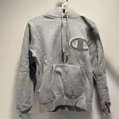 Champion グレー フード付きパーカー