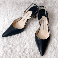 MANOLO BLAHNIK CAROLYN スリングバックパンプス レザーのサムネイル