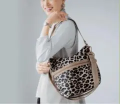 2879 良品 LeSportsac コンバーチブルバケットバッグ レオパード 2879 良品 LeSportsac コンバーチブルバケットバッグ レオパード