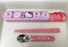 ⭐︎ハローキティ⭐︎ スケーター　カラトリーセット