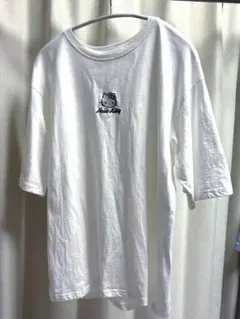 【週末値下げ】サンリオ ハローキティ 刺繍 Tシャツ 半袖 キティちゃんのサムネイル