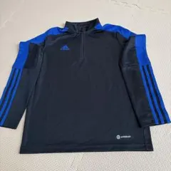 アディダス　ハーフジップ　長袖　150