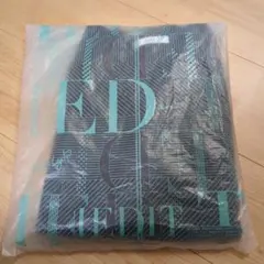 vネック ニット