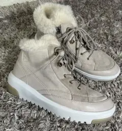 fitfit ファー ハイカットスニーカー 24.0サイズ ファー付き