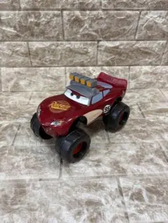 新品未開封】カーズ トミカ ライトニング・マックィーン(ジャンプ