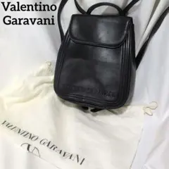 Valentino Garavani 美品エンボスロゴレザーゴールド金具リュックのサムネイル