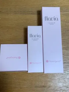 ⭐︎新品未開封⭐︎ フォーマルクライン 薬用フラビア ザ モイスチャー 3点セットのサムネイル