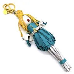 PRADA アリスキャラクターキーホルダー 2025年最新】アリスレザーキーホルダーの人気アイテム - メルカリ