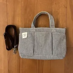 Item thumbnail for item 2e87a187-8e3d-4a30-bb1e-dcd0fb7fee3b