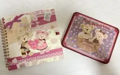 ダッフィーとシェリーメイのアルバム&空き缶