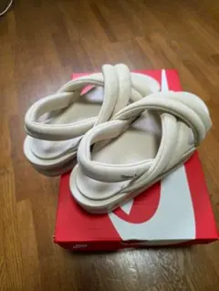 NIKE W AIR MAX ISLA SANDAL 24cm 箱ありのサムネイル