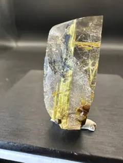 天然ルチルクォーツ　放射ルチル　磨き原石　研磨　針水晶　置物　天然石　金運 天然ルチルクォーツ 放射ルチル 磨き原石 研磨 針水晶 置物 天然石 金