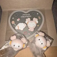 TWICE LOVELYS×SANRIO