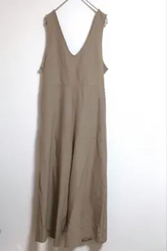 ベージュ Vネック ロングサロペット　L　オールインワン　ゆったり