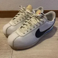 Nike Cortez ホワイト スニーカー