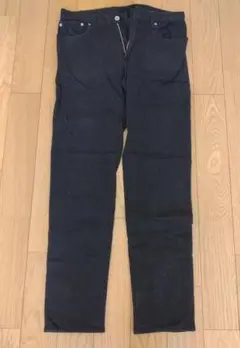 GU ブラックパンツ 32サイズ