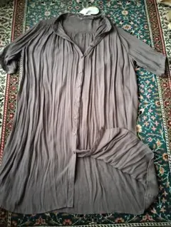 黒ロングワンピース