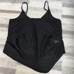 JEANASIS 写真の黒トップス