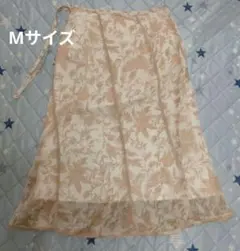 自由区　スカートのサムネイル