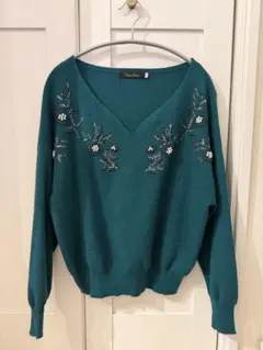 COCODEAL ココディール Vネックニットセーター ビーズ刺繍 グリーン 2