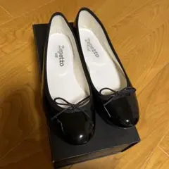 Repetto 黒エナメル　バレエシューズ
