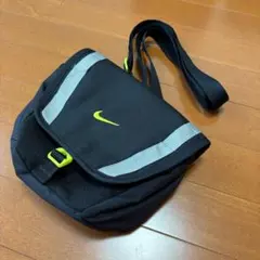 ナイキ ハイク USモデル ショルダーバッグ 超美品のサムネイル