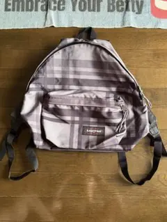 EASTPAK チェック　リュックのサムネイル