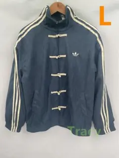 上海adidas トラックジャケット TikTokバズ品】上海・中華圏でしか買えない「アディダスの