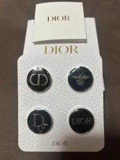 【新品】Dior /ディオールピンバッジ4個セット
