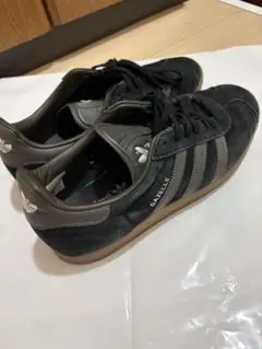 希少！adidas GAZELLE アディダス ガゼル スニーカーのサムネイル