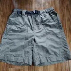 THE NORTH FACE カーキ ショートパンツ