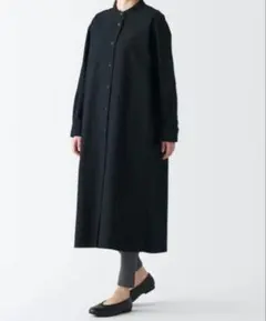 無印良品　木の実から作ったカポック混オックス長袖 シャツワンピース　ブラック