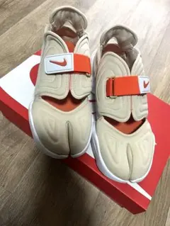 NIKE AQUA RIFT RATTAN 24