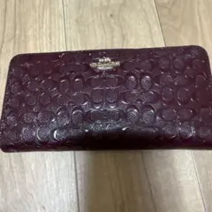 COACH バーガンディ 長財布