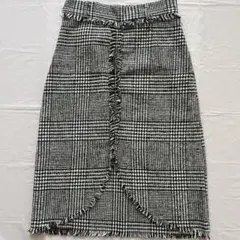 フリンジ付き裏地無しチェック柄タイトスカート M(ウエスト66cm位)