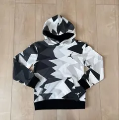 新品ジョーダンパーカー120cm ジグザグ　スウェット　トレーナー