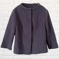 シビラ 七分袖 ノーカラー ジャケット ボートネック 毛100% 比翼ボタン