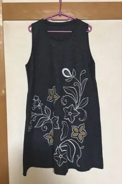 刺繍、ジャンパースカート