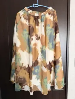 BEAUTY&YOUTH UNITED ARROWS 水彩柄 ロングスカートのサムネイル