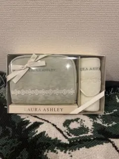 【LAURA ASHLEY】ハンカチ・ポーチセット