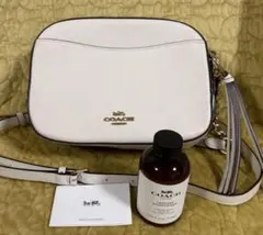【美品】COACH オフホワイトショルダーバッグ　レザーモイスチャライザー付き