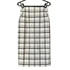 グリーンレーベルリラクシング　ホワイト　チェック　ストレート　タイトスカート