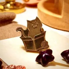 Item thumbnail for item e9663b4e-b596-45f2-8c8c-c764757e30f9