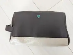 エミレーツ航空　ファーストクラス　メンズアメニティ