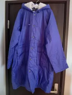 ボア調の内側とフード付きベンチコート・パープル