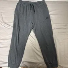 adidas グレー ジャージパンツ