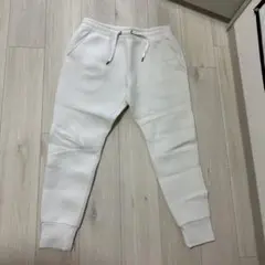 ホワイト スウェットパンツ ドローストリング付き