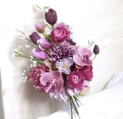 ボルドーカラーアーティシャルフラワーブーケ