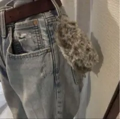 ファー　サングラスホルダー