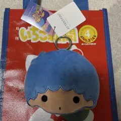 LOWRYS FARM フェイスポーチ　キキ　いちご新聞　キキララ